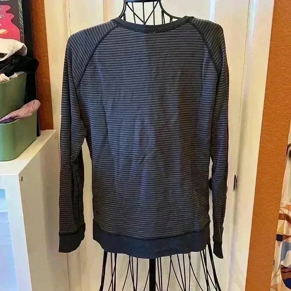 Lululemon Open Your Heart Long Sleeve-Sz Unknown